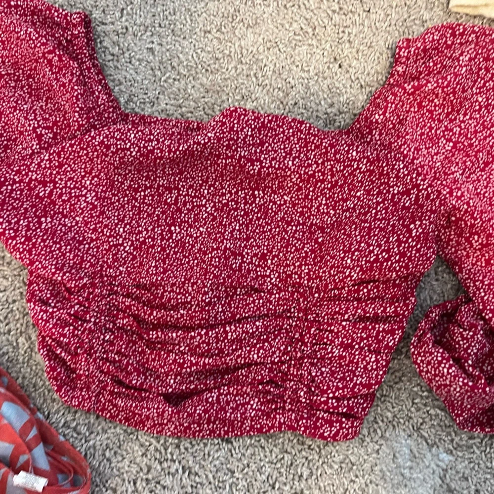 Flower CROP TOP - Picture 3 of 3